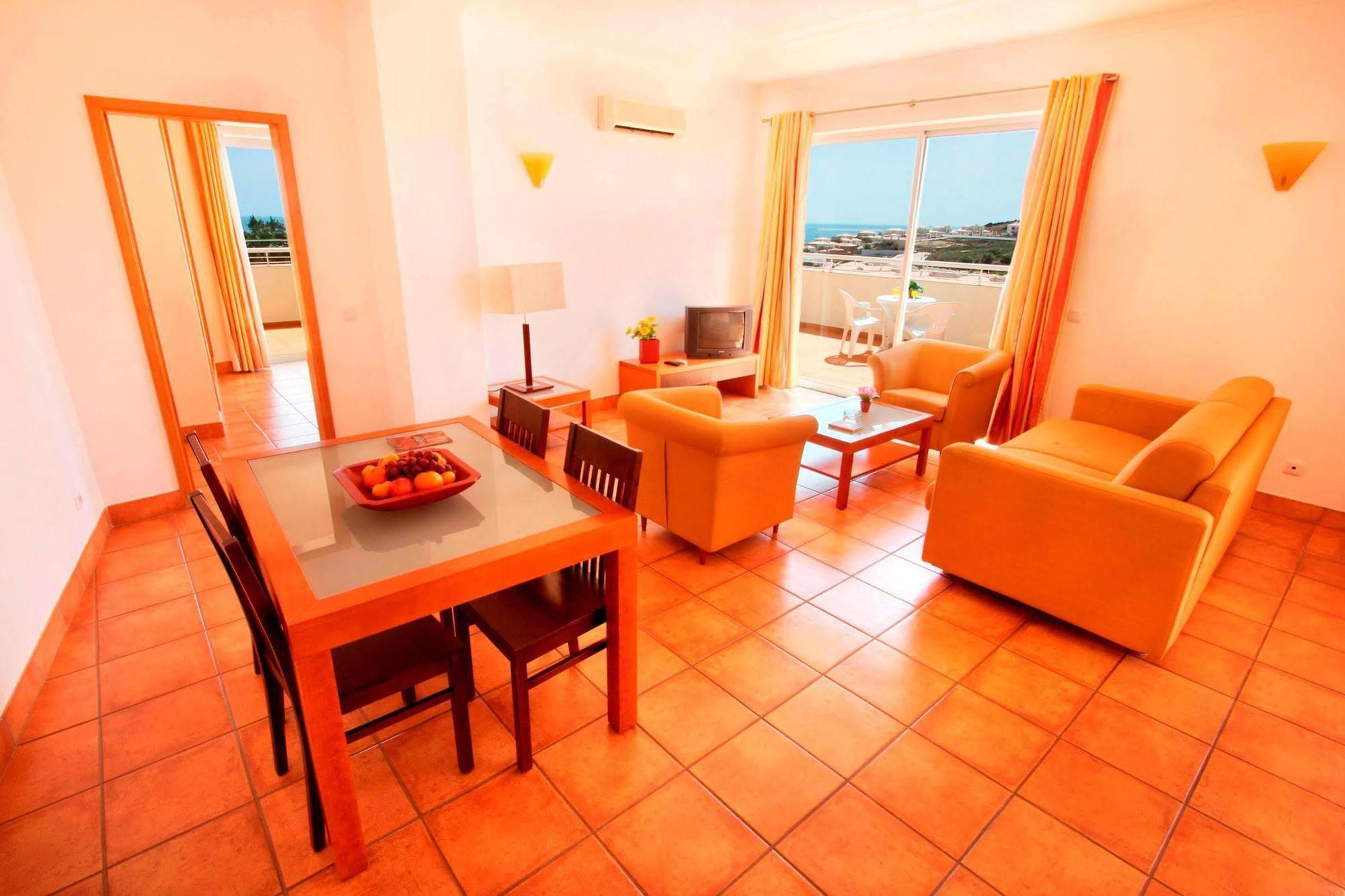 Vila Mos - Beach Resort Lagos Habitación foto